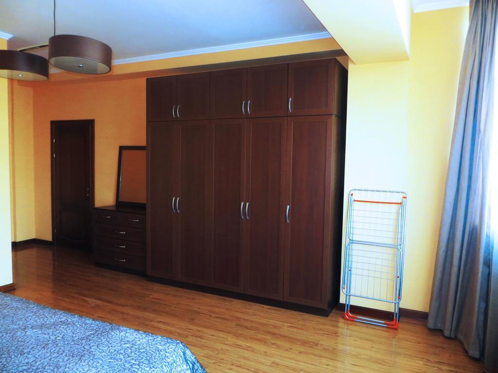 Bishkek House Apartament Extérieur photo