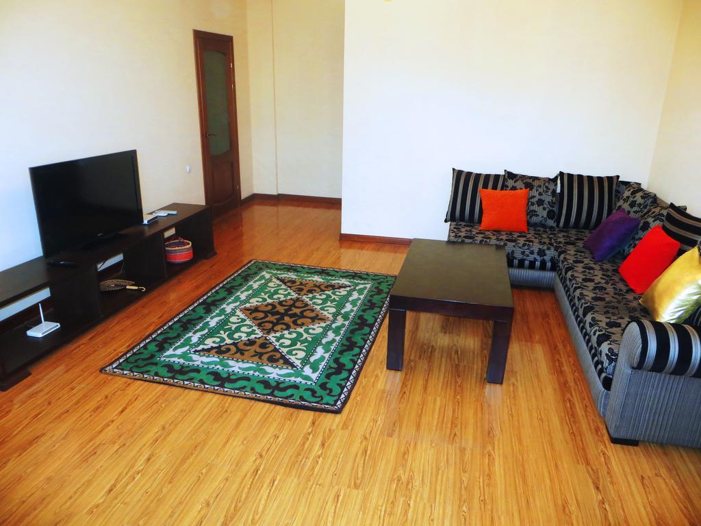 Bishkek House Apartament Extérieur photo